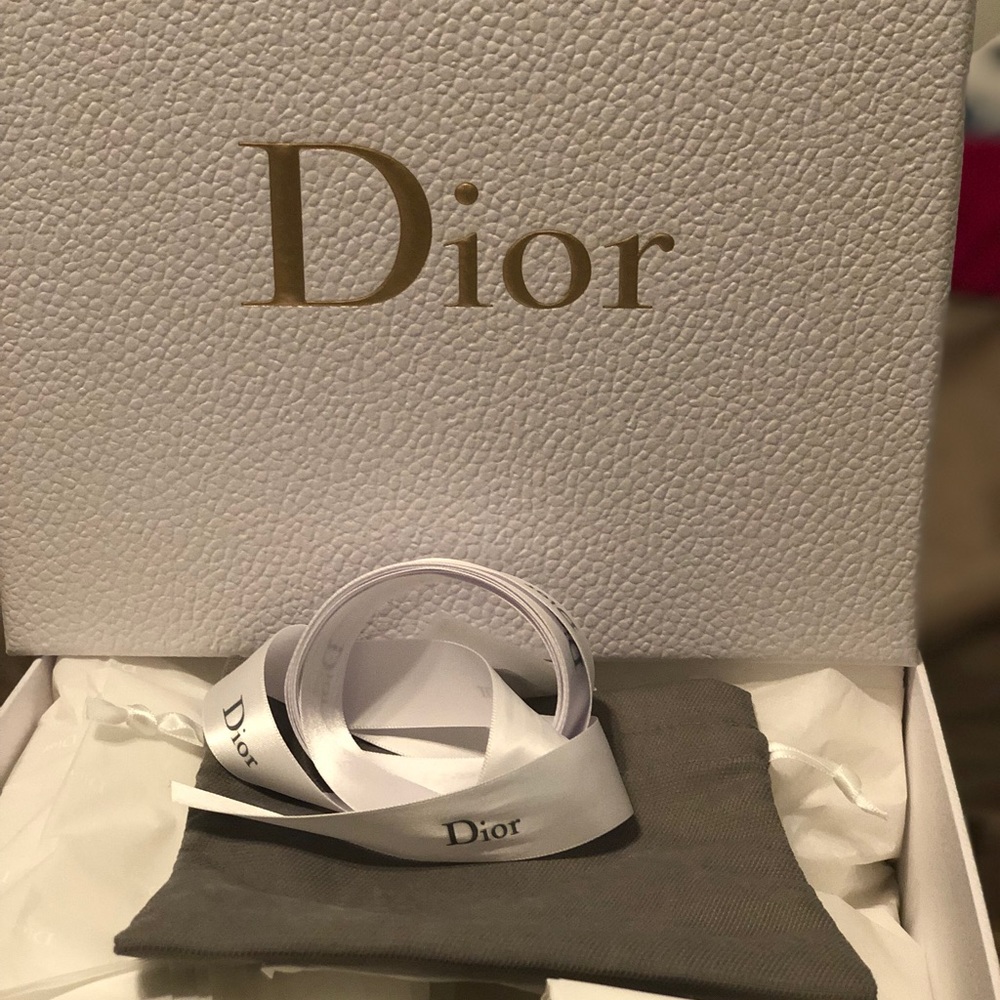 Dior box with ribbon and dust bag